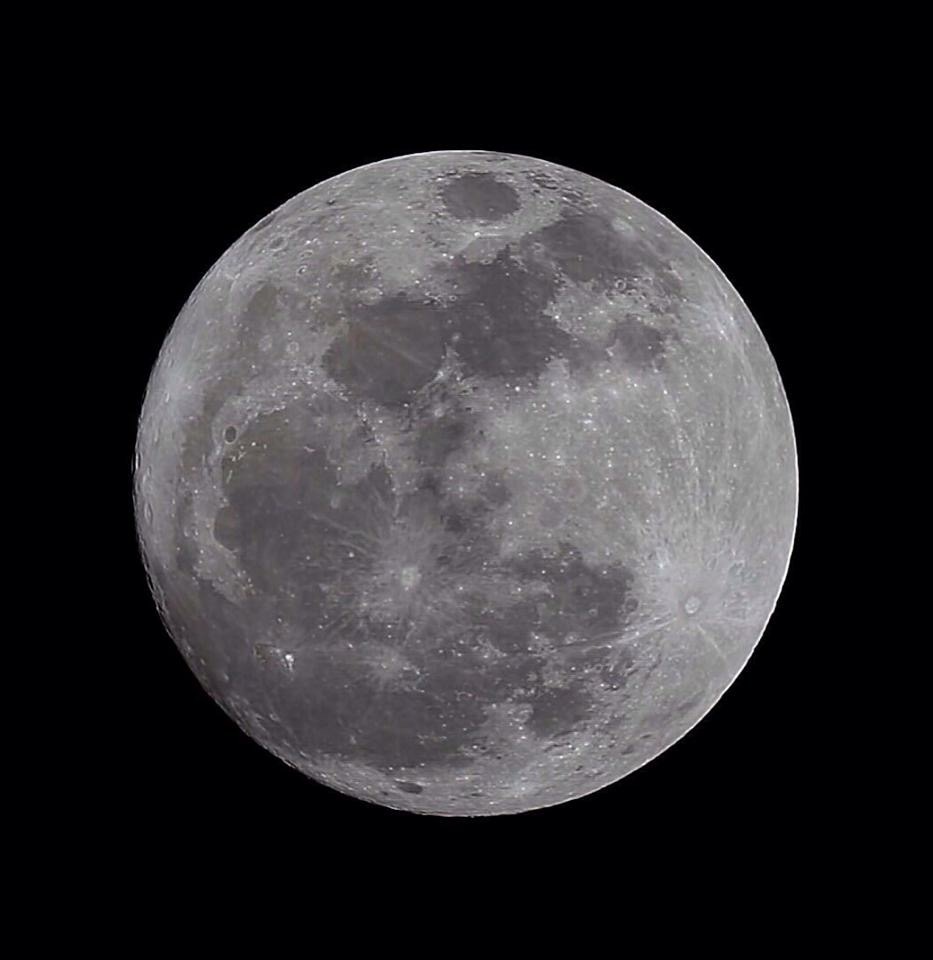 올해 정월대보름에는 1년 중 가장 작은 보름달인 미니문이 뜬다.